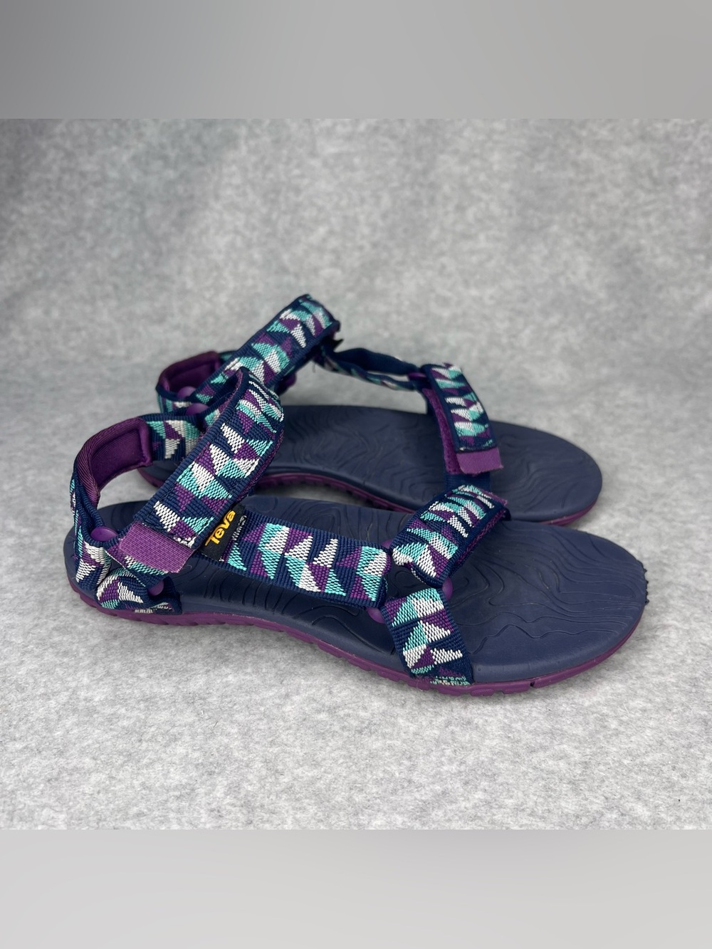 Teva Girls Size 4 Blue Purple Turquoise Geometric Print Water Sandals Outdoors
